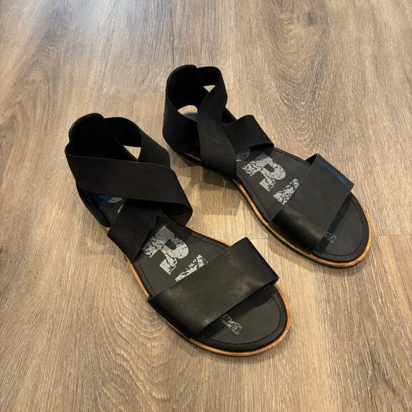 Sorel ‘Ella Cross Gem’ Sandal • Size - 9.5 - Picture 8 of 8